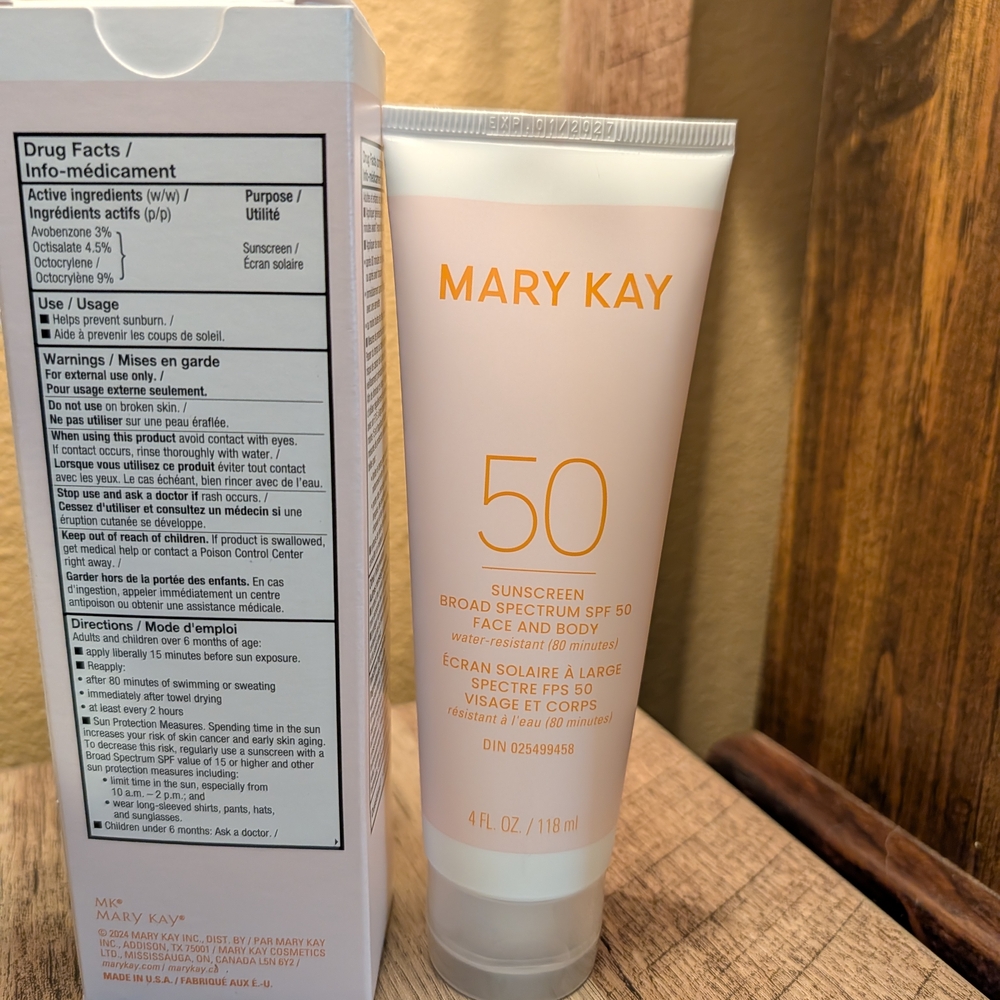 Mary Kay SPF 50 Sunscreen - White and Gold Packaging
